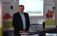 Spotkanie z ogrodnikami w Emilianowie otworzył dyrektor firmy Enza Zaden, Waldemar Nowak
