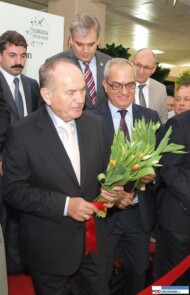 Kadir Topbas - burmistrz Stambulu i milosnik tulipanow