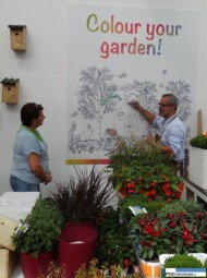 Anna Panek - ogrodniczka, która przyjechała z Polski na targi Plantarium i Romeo Sommers, prezentujący inspirujące pomysły na pobudzenie sprzedaży detalicznej_Plantarium 2016