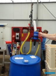 w firmie Qualily kwiaty przechowywane i dystrybuowane sa w wodzie z dodatkiem Chrysalu