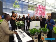 Van-den-Bos-Flowerbulbs_Dutch-Lily-Days-2017_opening