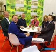 Erwin van der Hoeven_Grzegorz Falkowski_Przemyslaw-i-Marlena-Paradowscy_Joanna Filipczak_Wojciech Wróblewski_stoisko-ZSzP_IPM-Essen-2018_AC