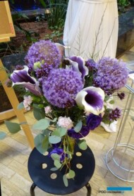 Bukiet wiązany autorstwa B. Dubiel Prace Dyplomowe 9. edycji Studiów Podyplomowych Florystyka na UR w Krakowie