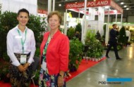 Nadieżda Grigoriewa (z prawej) - dyrektor targów Flowers Expo i Anna Ciepłucha-Kowalska, jedna z wystawców z polskiego stoiska (pod auspicjami ZSzP), fot. A. Cecot