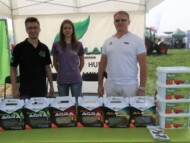 Łukasz Basiak (Agraplant) wraz z przedstawicielami Marxam Enology