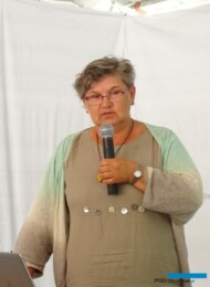 Dni Otwarte Volmary 2019_Dr hab. Jadwiga Treder, prof. Instytutu Ogrodnictwa podczas prelekcji na temat doświetlania roślin