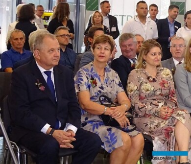 Wśród honorowych gości targów byli m.in. (w 1. rz. od lewej): wiceminister rolnictwa Ryszard Zarudzki, Ambasador Królestwa Niderlandów w Polsce Daphne Bergsma oraz Radca ds. rolnych Carolien Spaans