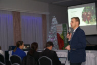 Charakterystykę odmian papryki przedstawił Piotr Dutkowski reprezentujący markę Seminis (należącą do Bayer Crop Science)
