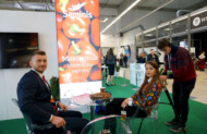 Anna Jażdżyk czyli HortiWizja na TSW, tu w towarzystwie Grzegorza Fica na stoisku firmy Bayer