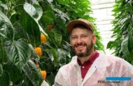 Marcin Piechota z kanadyjskiego oddziału firmy Bayer Crop Science przekazał informacje na temat wysokiego reżimu higienicznego w szklarniach w Kanadzie