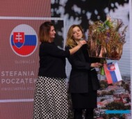 Marta Kondzielnik_Stefania Początek_Kompozycja reprezentująca Słowenię_pokaz SFP W grupie siła! Europa Cup tuż, tuż_Gardenia 2021