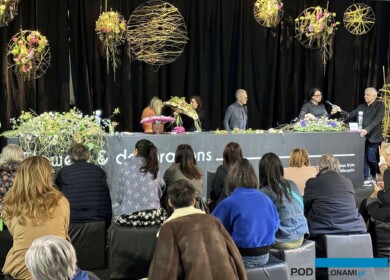 Scena główna w dziale „Kwiatów i dekoracji” targów Myplant & Garden 2024 w Mediolanie (fot. A. Cecot)