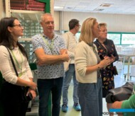 Anna Galant-Jakubowska_laboratorium firmy InFlora_wizyta uczestników 16. Ogólnopolskiej Konferencji Kultur In Vitro i Biotechnologii Roślin_URK_Krakow_fot. A-Cecot