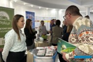 Rozmowy na stoisku Boryna