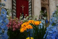 Easter_Dutch Flower Arrangements_Vatican City