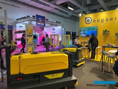 Automatyczny robot opryskujący Qii-Jet TAV-343 to najnowsza wersja robota Qii-Jet TAV od firmy Bogaerts