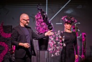 Pokaz florystyczny Macieja Krzusa w tonacji barwnej czarno-różowej _Gardenia 2025_fotobueno