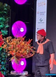 Zbigniew Dziwulski - Florysta Roku 2021_pokaz w wykonaniu Florystów Roku SFP pt. „Barwny manifest_Gardenia 2025