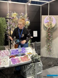 Maja Wacław - mistrzyni w katagorii "Juniorzy"_5. Florystyczne Mistrzostwa Polski_Gardenia 2025_ fot. A-Cecot