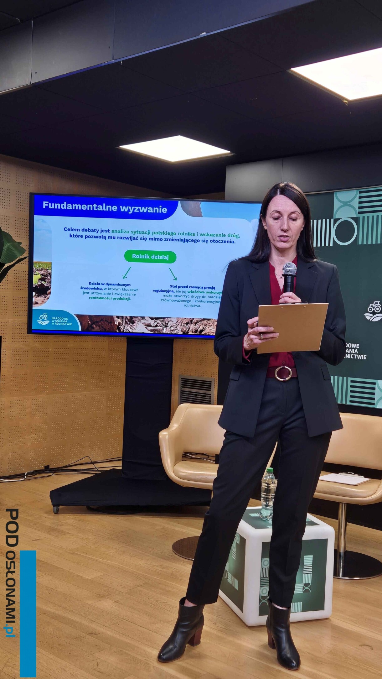 Debatę prowadziła Iwona Dyba (redaktor naczelna farmer.pl)