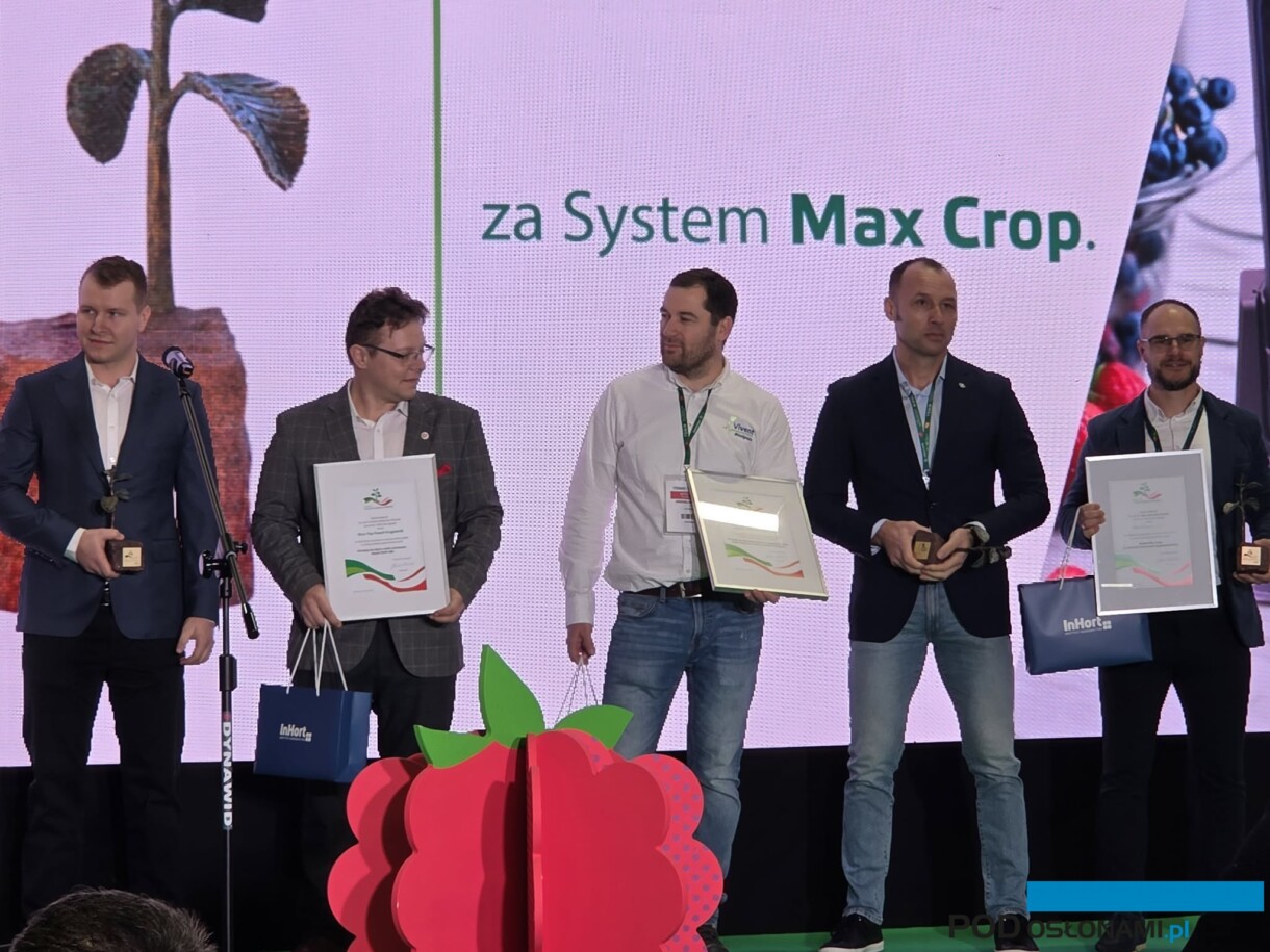 Profesora Szczepana Pieniążka, odebrali je przedstawiciele firm Max Crop, Andermatt Polska oraz Niva-Top Paweł Krygowski. (for. A. Wize)