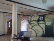 Krzysztof Odzioba omówił odmiany pomidorów i ogórków hodowli Enza Zaden, fot. PB