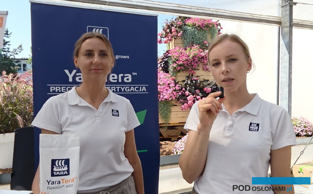 Klaudia Zamkowska i Agata Kawecka reprezentowały firmę Yara Poland podczas Dni Otwartych firmy Plantpol (fot. AW)