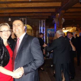 W dożynkach uczestniczyli również przedstawiciele specjalistycznych firm ogrodniczych, tu: Wojciech Juńczyk (Syngenta) z żoną