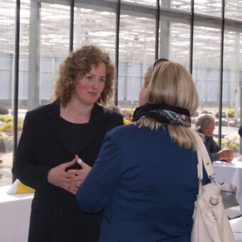 Joanna Borkowska w rozmowie z uczestniczką seminarium