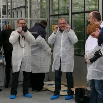 Na chwilę przed spotkaniem: pierwsza z prawej Marta Szyperek z OWK, Wojciech Wasiak, Paweł Strauchmann i Błażej Serkowski