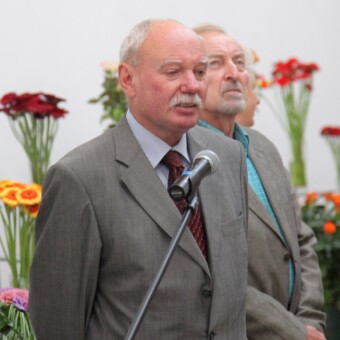 Stanisław Karski - prezes Związku Ogrodniczego w Łodzi - podczas uroczystego otwarcia wystawy, fot. 1-4 M.Podymniak