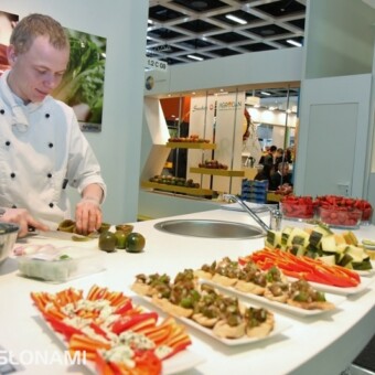 Na stoisku firmy Syngenta serwowano prezentowane odmiany warzyw