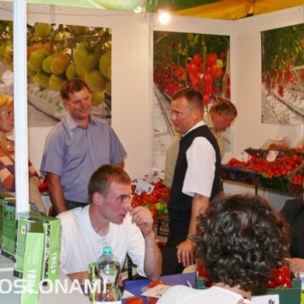 Rozmowy na stoisku firmy Toma Seeds