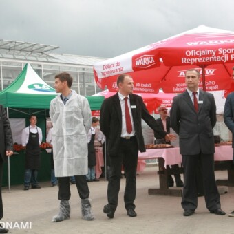 Ogrodników przybyłych do Koźminka witali przedstawiciele Syngenty - od prawej Tomasz Górski, Wojciech Juńczyk, Marek Sowa, Karol Kozłowski i Rafał Alfut