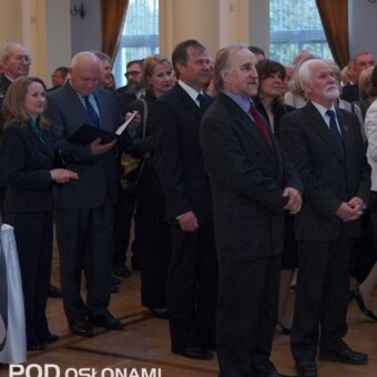 Wśród przybyłych był m.in. Gabriel Janowski - pierwszy z prawej