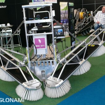 Szczotka do mycia dachów szklarni