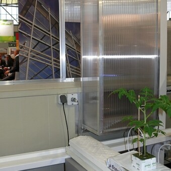 Firma Maurice Kassenbouw BV zaprezentowała szklarnię Air&Energy - prostszą wersję pokazywanego w poprzednich latach systemu Climeco