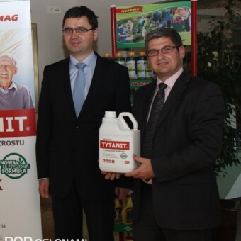 Hubert Kardasz i Piotr Lubaszka prezentowali nowy w ofercie stymulator wzrostu