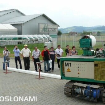 Maszyna do formowania rynien uprawowych